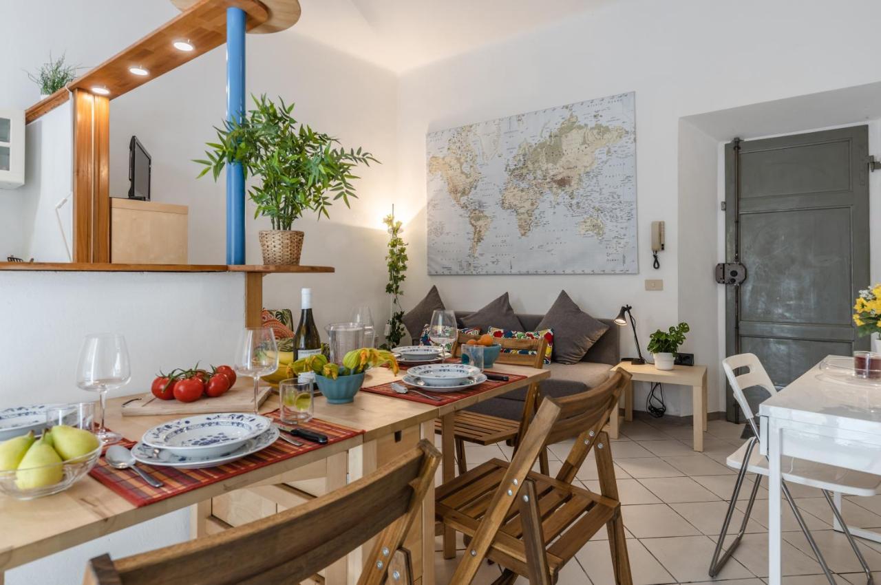 Tuttomondo Central Flat With Private Courtyard ピサ エクステリア 写真